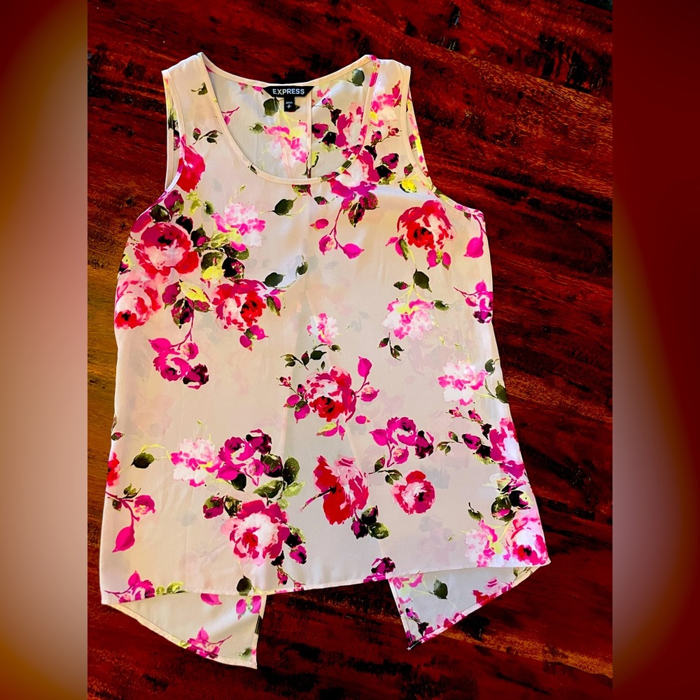 Express floral top